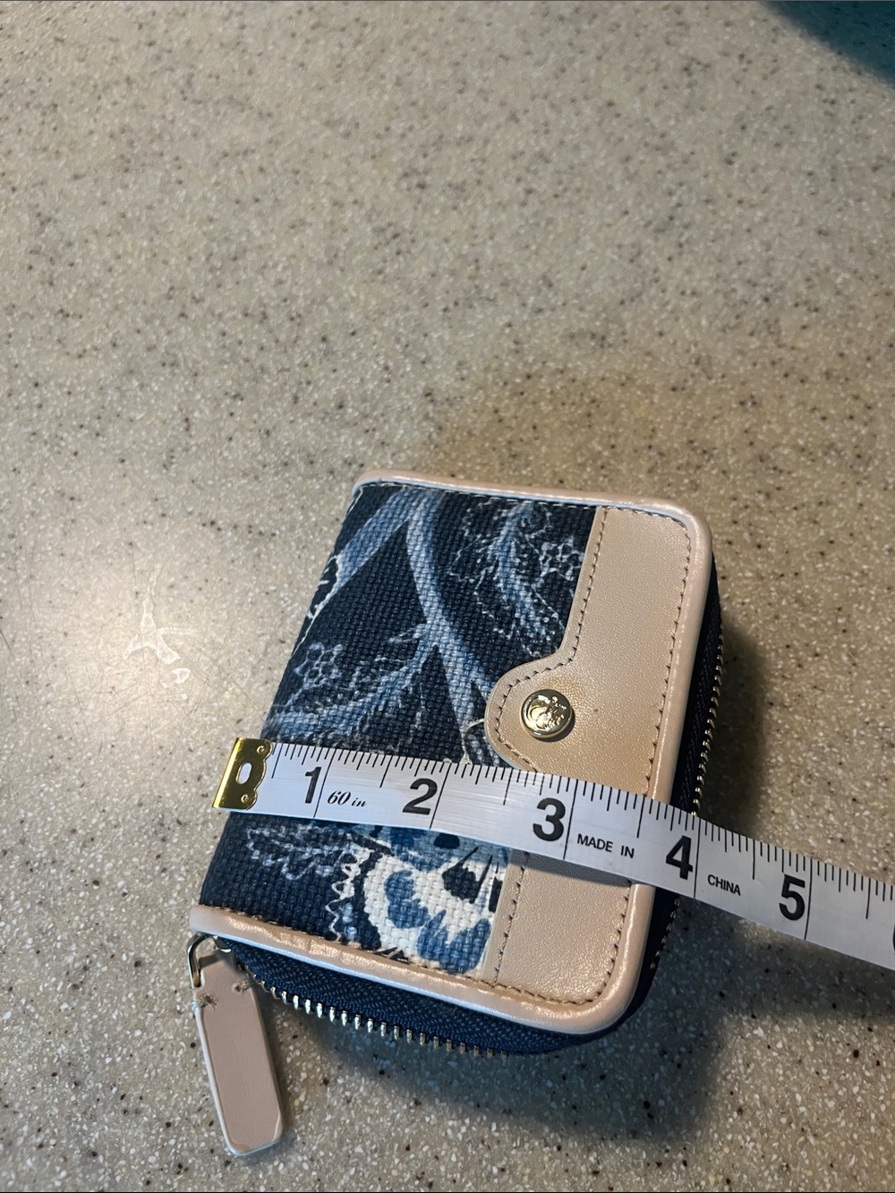 Spartina 449 Navy Floral Wallet with Beige Trim - Picture 5 of 5